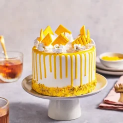 FunCakes Polewy, Dripy I Lukry | Polewa do dekoracji żółta "Yellow", 180 ml -