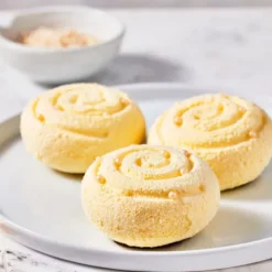 FunCakes Zamsz W Sprayu | Zamsz w sprayu do dekorowania produktów cukierniczych, kolor biała czekolada,